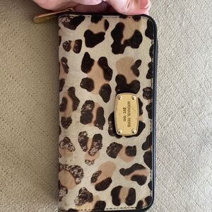 Michael Kors wallet